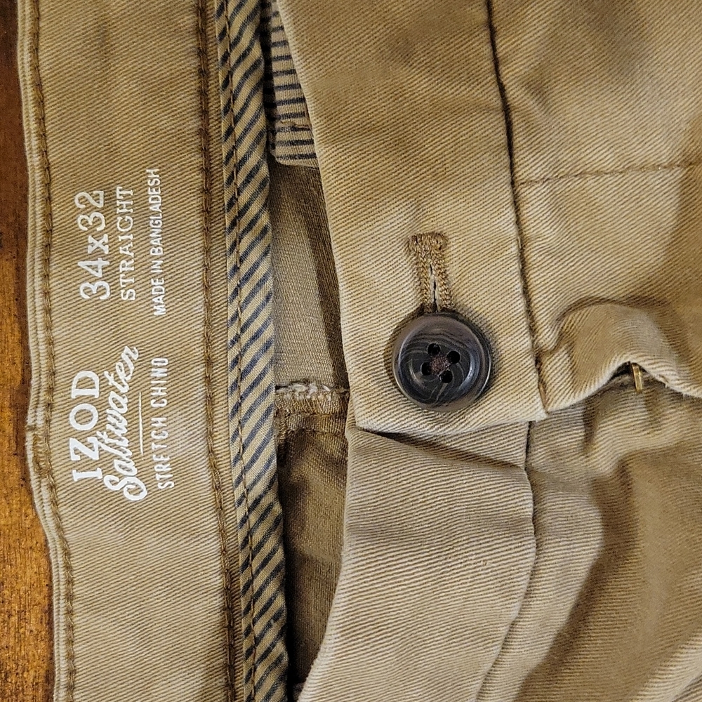 Izod, Men's 34x32 Khaki Stretch Chinos